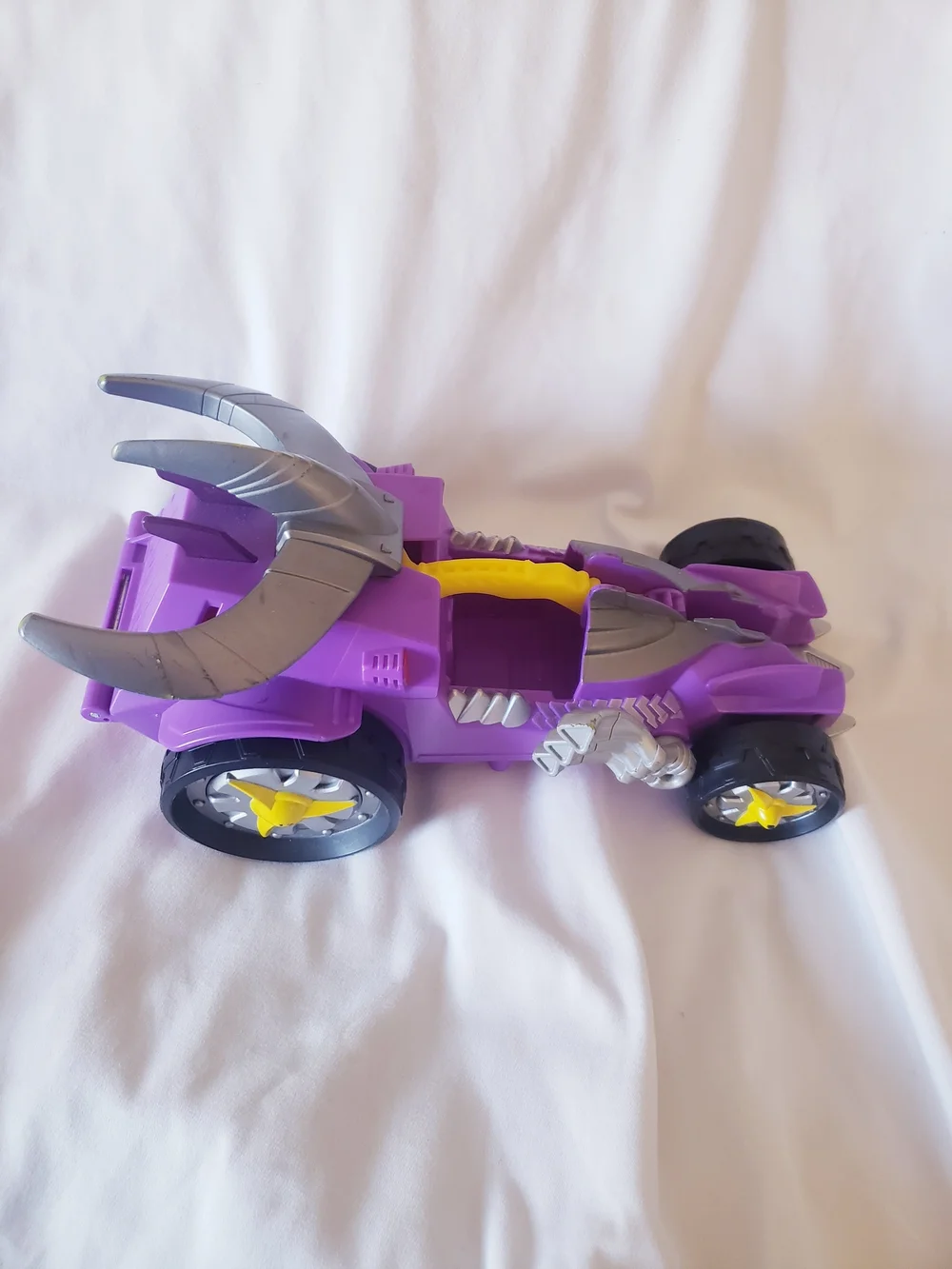 TMNT Teenage Mutant Ninja Turtles Shredder Capture Claw Vehicle